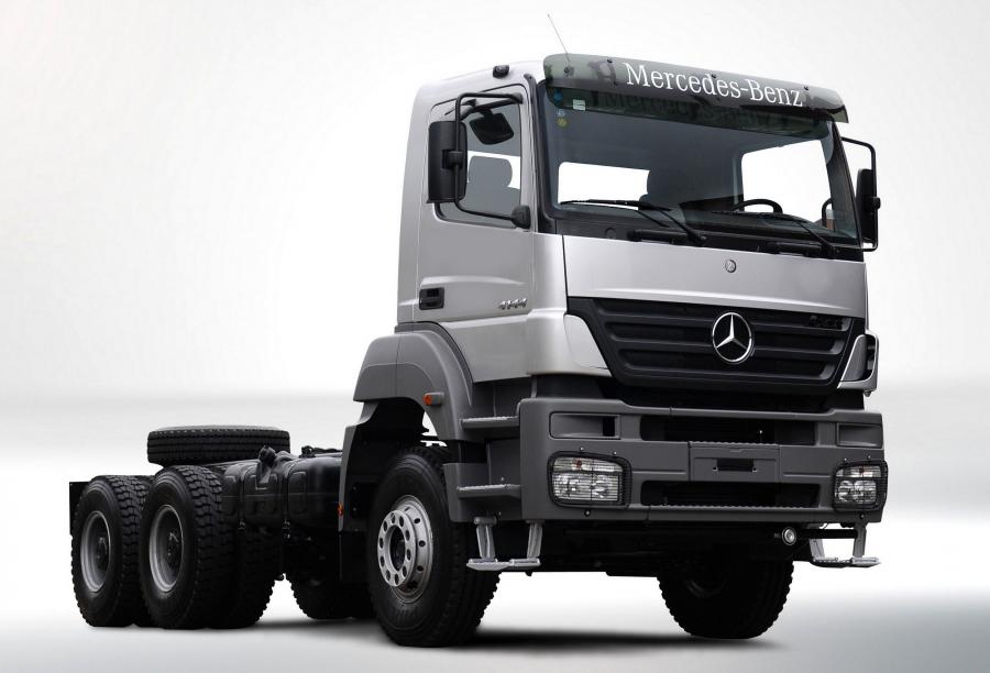  Mercedes-Benz Axor 4144 6x4 2013 года  (BR) (фото 1 из 4)